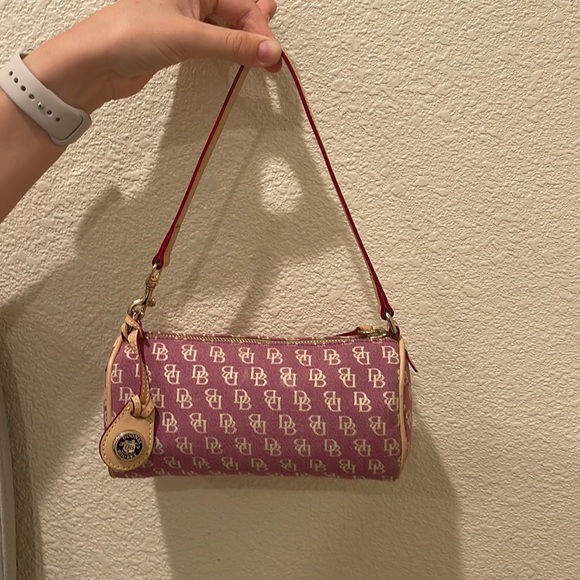 Dooney & Bourke Handbags - VINTAGE DOONEY AND BOURKE HAVANA SIGNATURE Barrel Bag